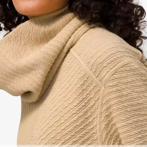 Lululemon On Repeat Dress - Picture 2 of 15